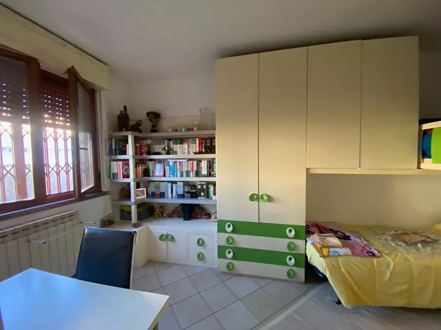 Immagine 6 di Appartamento in vendita  a Pisa