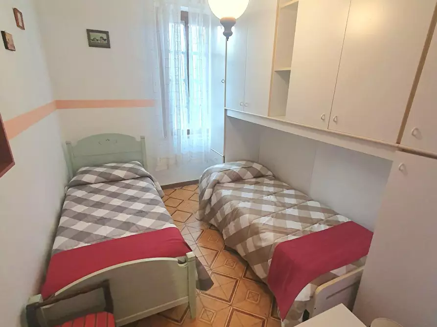 Immagine 33 di Casa indipendente in vendita  a Lucca