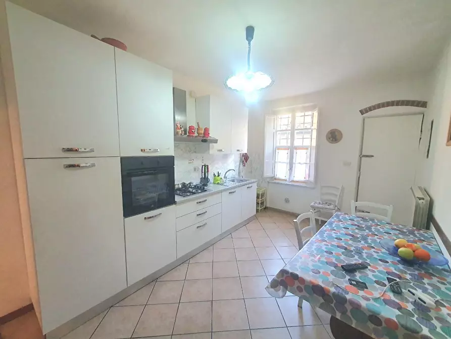Immagine 16 di Casa indipendente in vendita  a Lucca