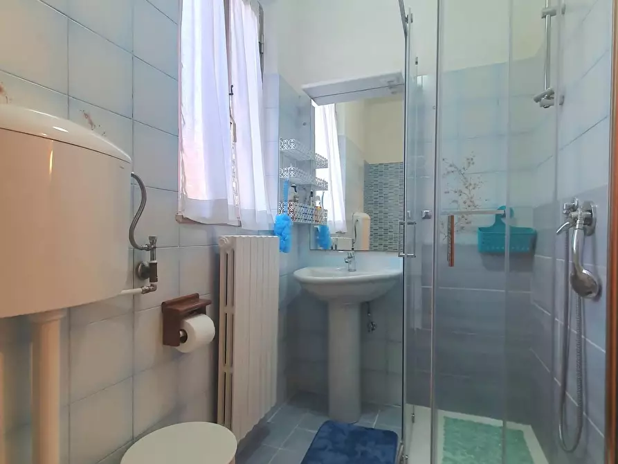 Immagine 32 di Casa indipendente in vendita  a Lucca