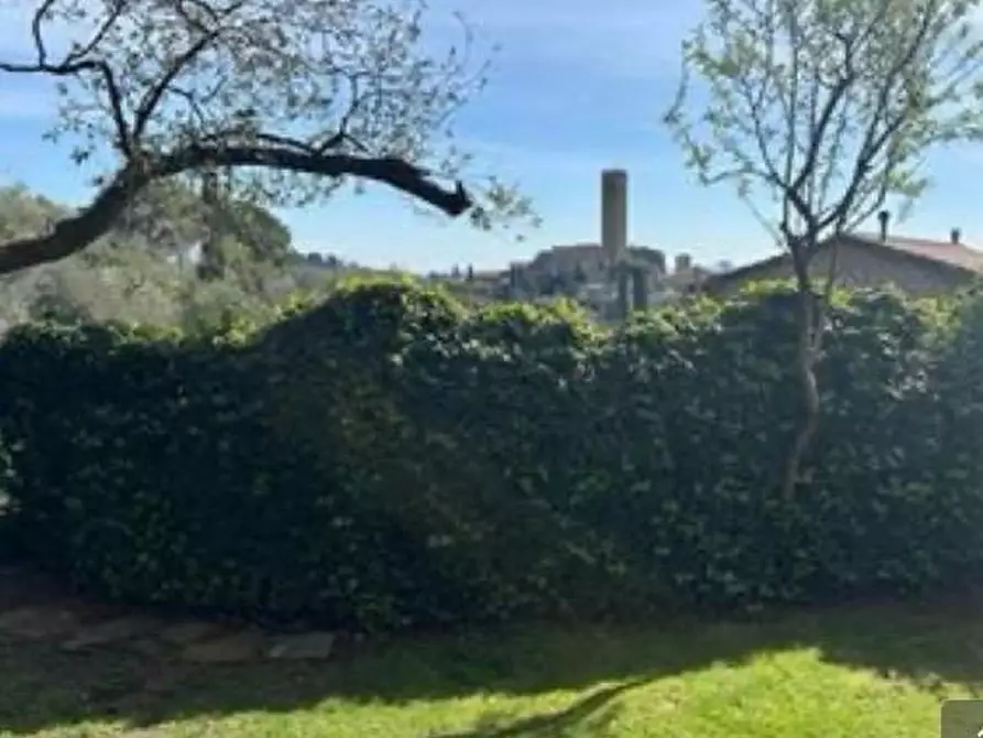 Immagine 2 di Villa in vendita  a Magliano In Toscana