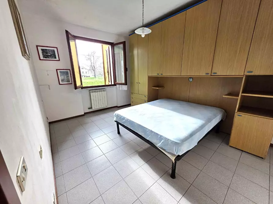 Immagine 12 di Appartamento in vendita  a Massa