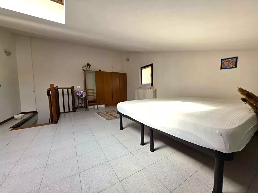 Immagine 24 di Appartamento in vendita  a Massa