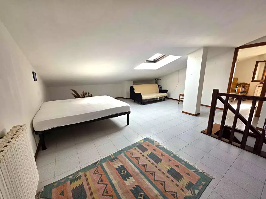 Immagine 22 di Appartamento in vendita  a Massa