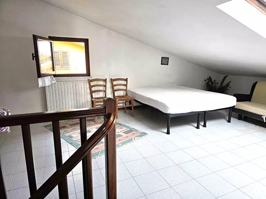 Immagine 21 di Appartamento in vendita  a Massa