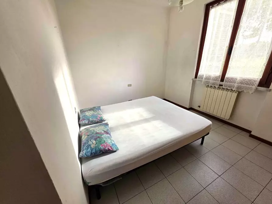 Immagine 13 di Appartamento in vendita  a Massa