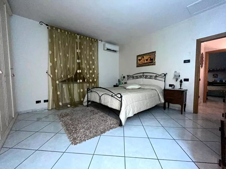 Immagine 11 di Appartamento in vendita  a Fucecchio