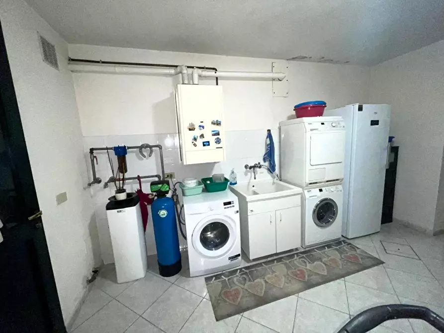 Immagine 23 di Appartamento in vendita  a Fucecchio