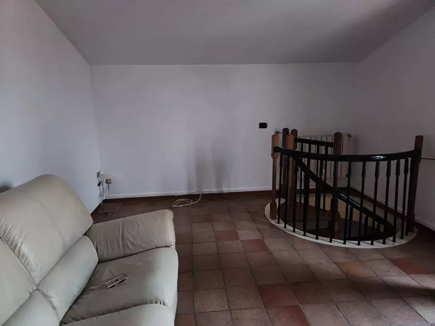 Immagine 10 di Appartamento in vendita  a Santa Croce Sull'arno