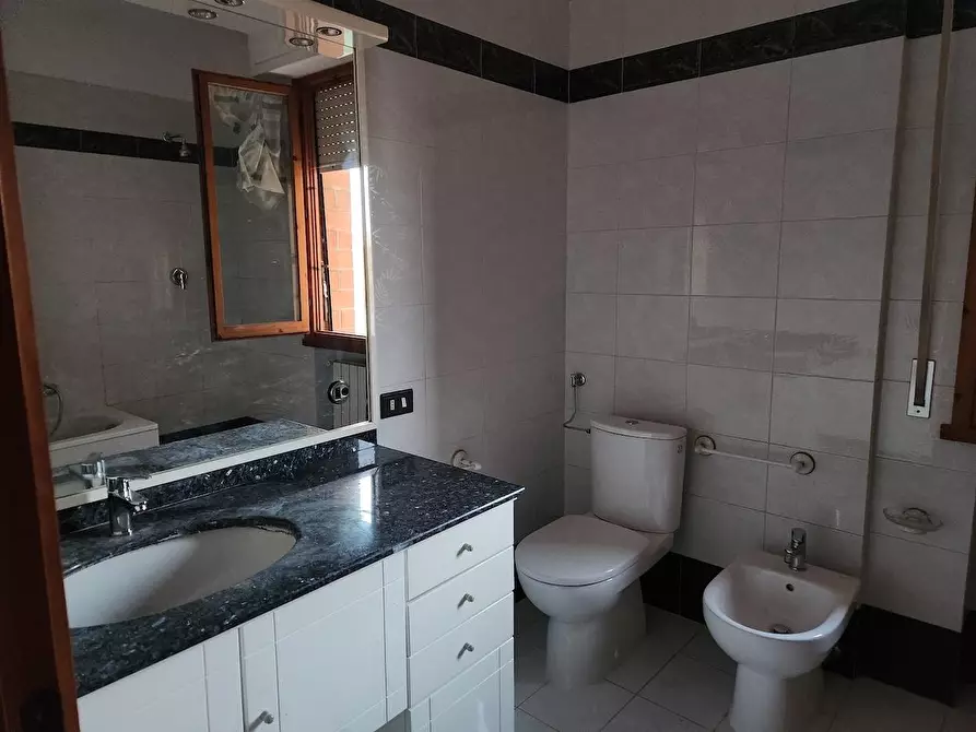 Immagine 9 di Appartamento in vendita  a Santa Croce Sull'arno