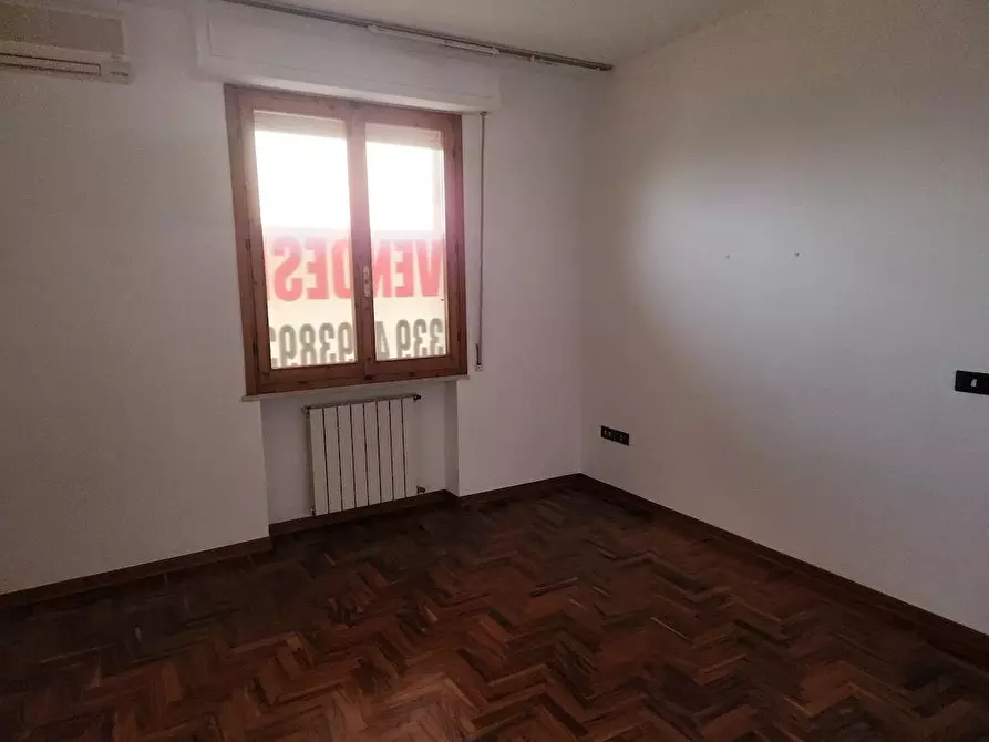 Immagine 6 di Appartamento in vendita  a Santa Croce Sull'arno