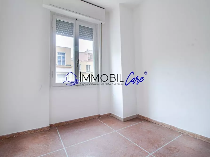 Immagine 10 di Appartamento in vendita  a Livorno