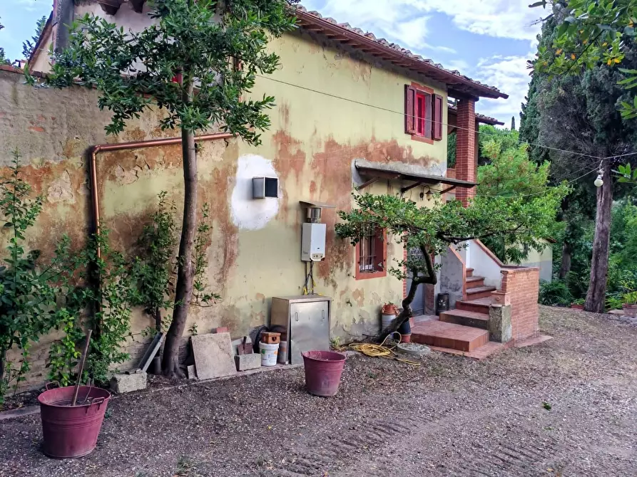 Immagine 5 di Casa semindipendente in vendita  a Palaia