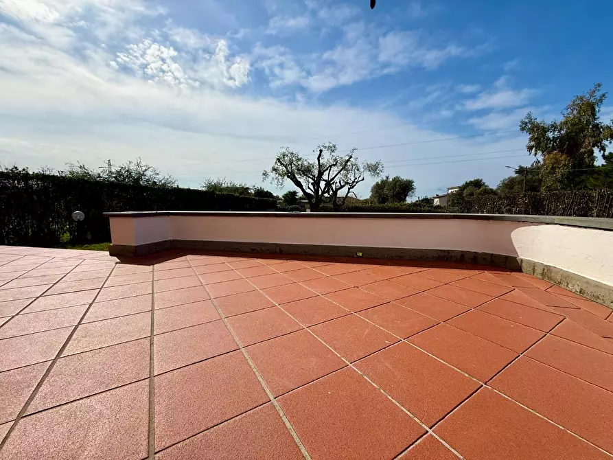 Immagine 6 di Casa bifamiliare in vendita  a Massa