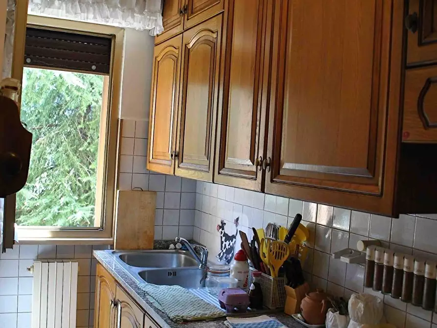 Immagine 6 di Appartamento in vendita  a Lucca