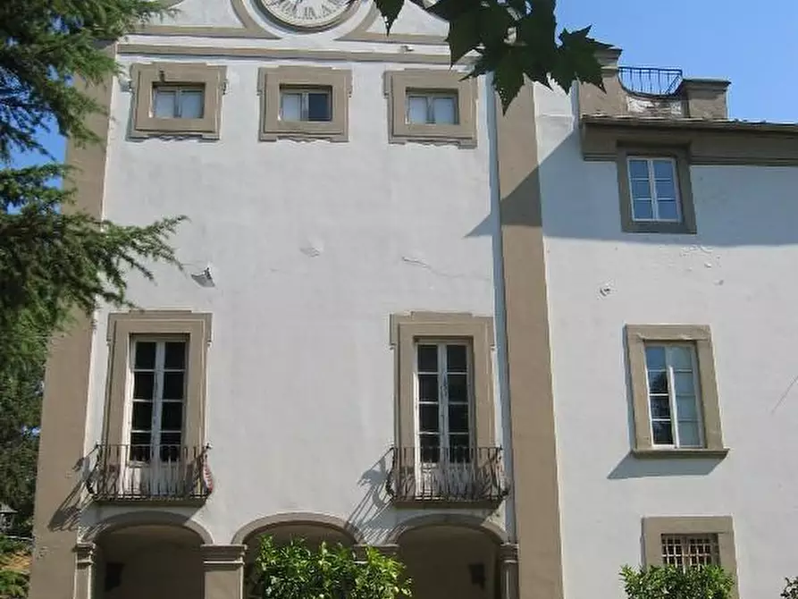 Immagine 1 di Villa in vendita  a Fucecchio