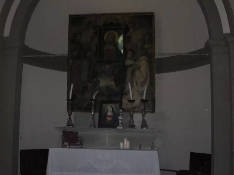 Immagine 18 di Villa in vendita  a Fucecchio