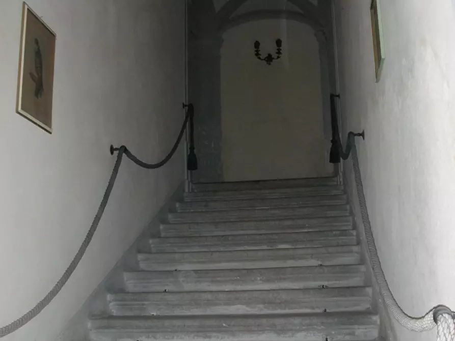 Immagine 9 di Villa in vendita  a Fucecchio