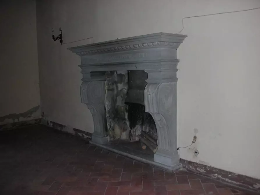 Immagine 6 di Villa in vendita  a Fucecchio