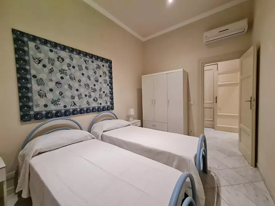 Immagine 11 di Appartamento in affitto  a Camaiore
