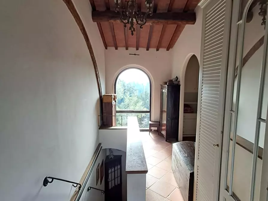 Immagine 60 di Villa in vendita  a Crespina Lorenzana