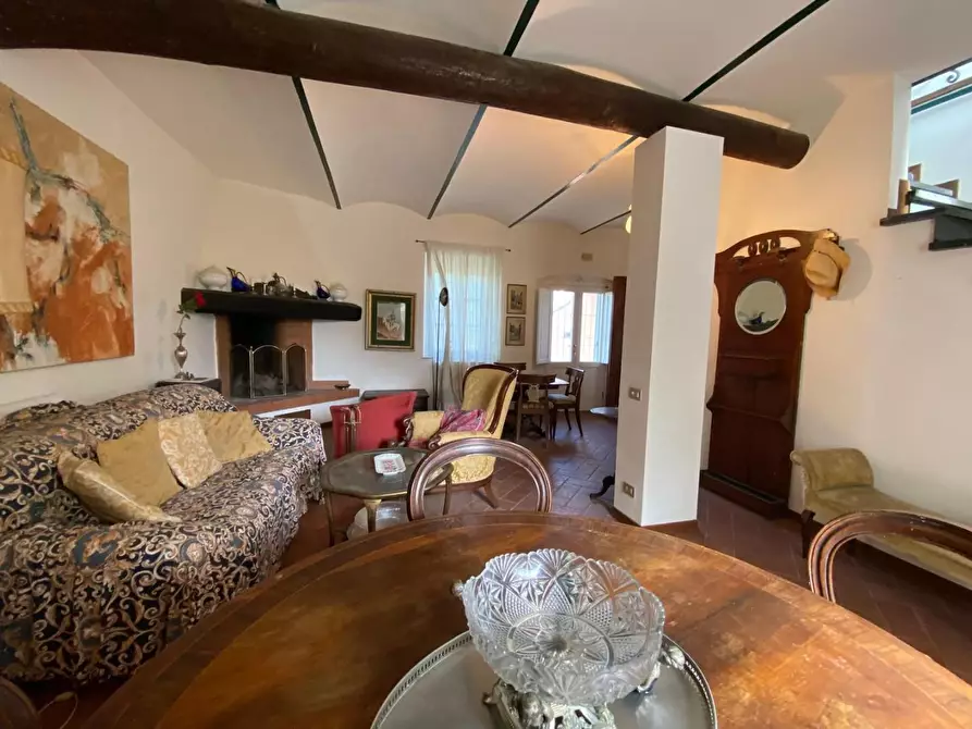 Immagine 27 di Villa in vendita  a Crespina Lorenzana