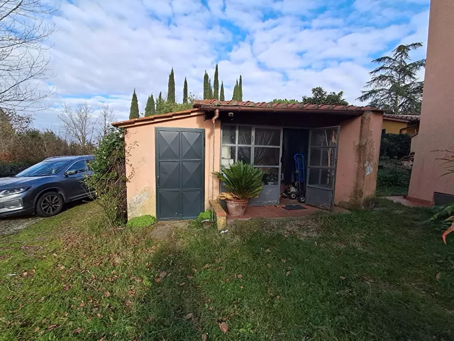 Immagine 71 di Villa in vendita  a Crespina Lorenzana