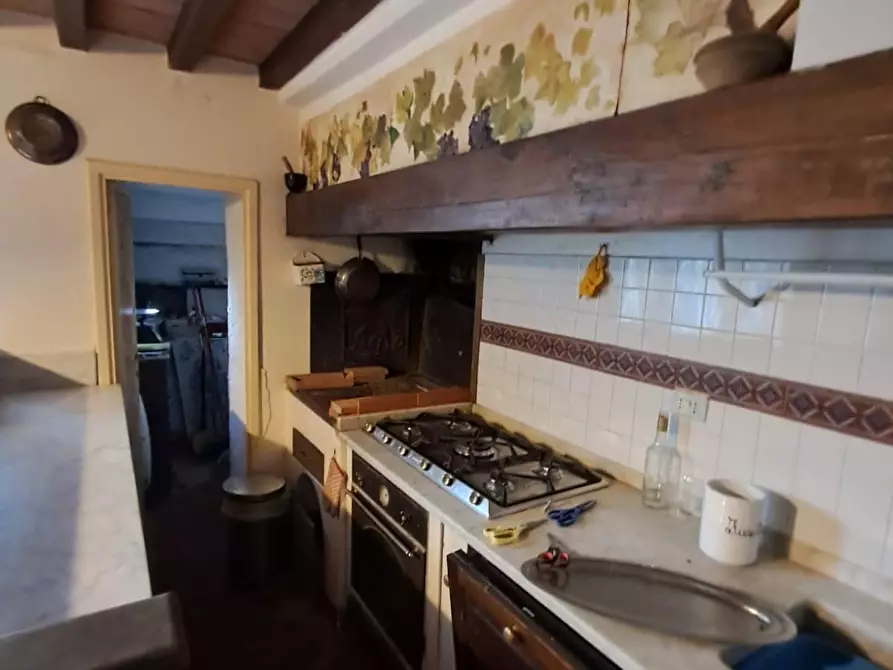 Immagine 51 di Villa in vendita  a Crespina Lorenzana