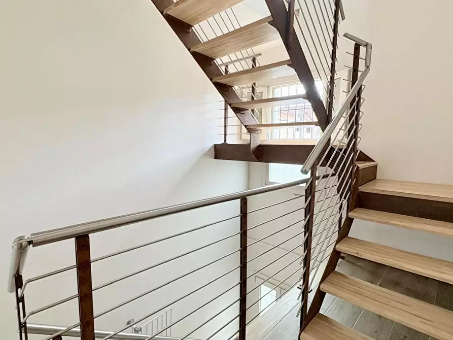 Immagine 15 di Villa in vendita  a Lucca