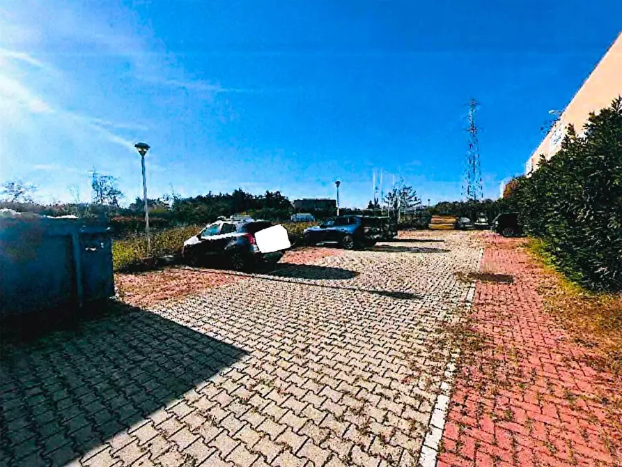 Immagine 3 di Capannone industriale in vendita  a Arese