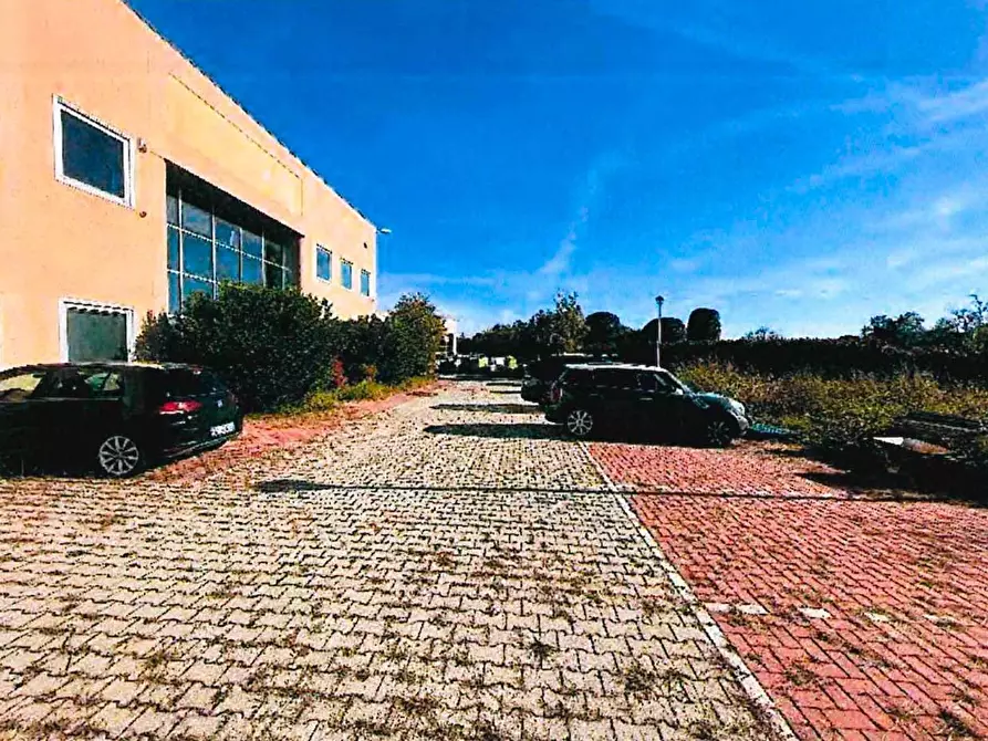 Immagine 4 di Capannone industriale in vendita  a Arese