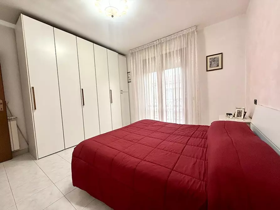 Immagine 10 di Appartamento in vendita  a Massa