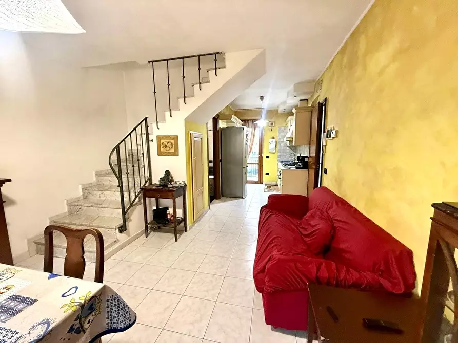 Immagine 3 di Appartamento in vendita  a Massa