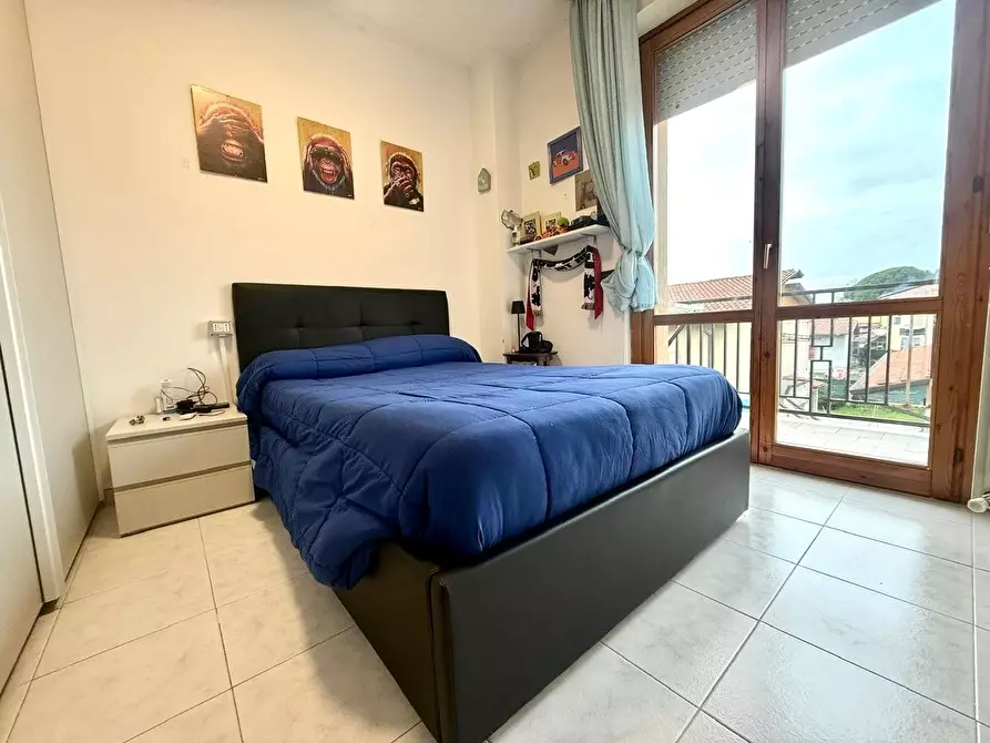 Immagine 8 di Appartamento in vendita  a Massa