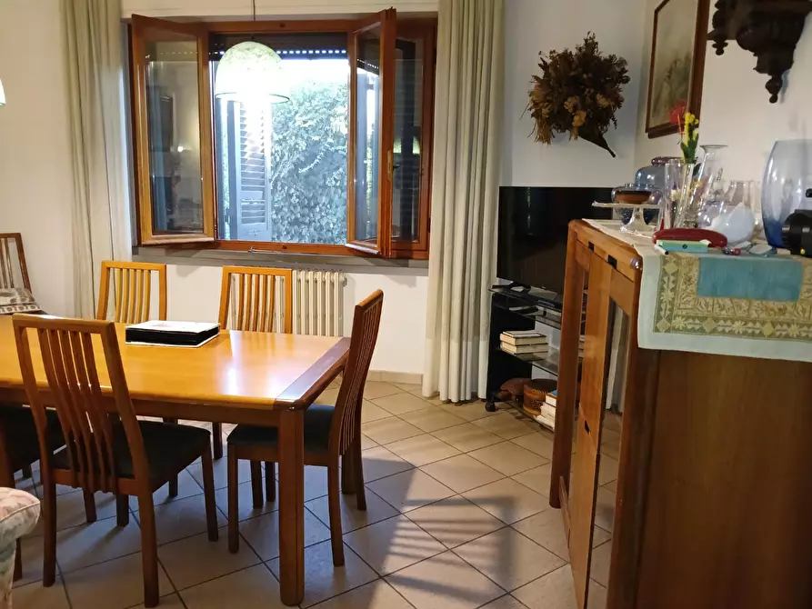 Immagine 9 di Villa in vendita  a San Giuliano Terme