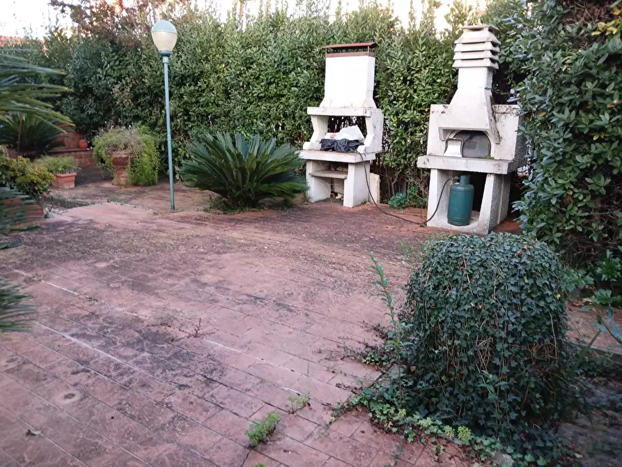 Immagine 21 di Villa in vendita  a San Giuliano Terme