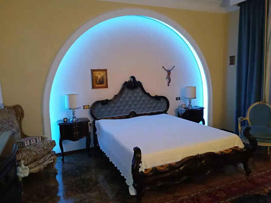 Immagine 6 di Villa in vendita  a San Giuliano Terme