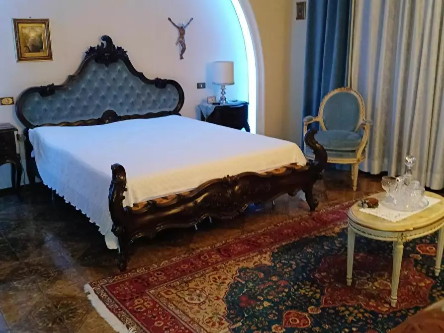Immagine 7 di Villa in vendita  a San Giuliano Terme