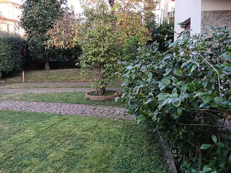 Immagine 1 di Villa in vendita  a San Giuliano Terme