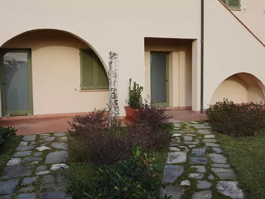 Immagine 11 di Appartamento in affitto  a Santa Croce Sull'arno