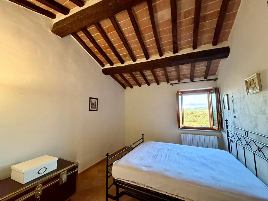 Immagine 27 di Casa colonica in vendita  a Volterra