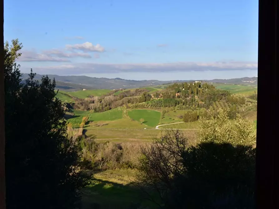 Immagine 13 di Casa colonica in vendita  a Volterra