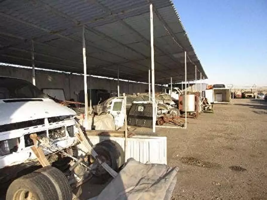 Immagine 4 di Capannone industriale in vendita  a Robbio