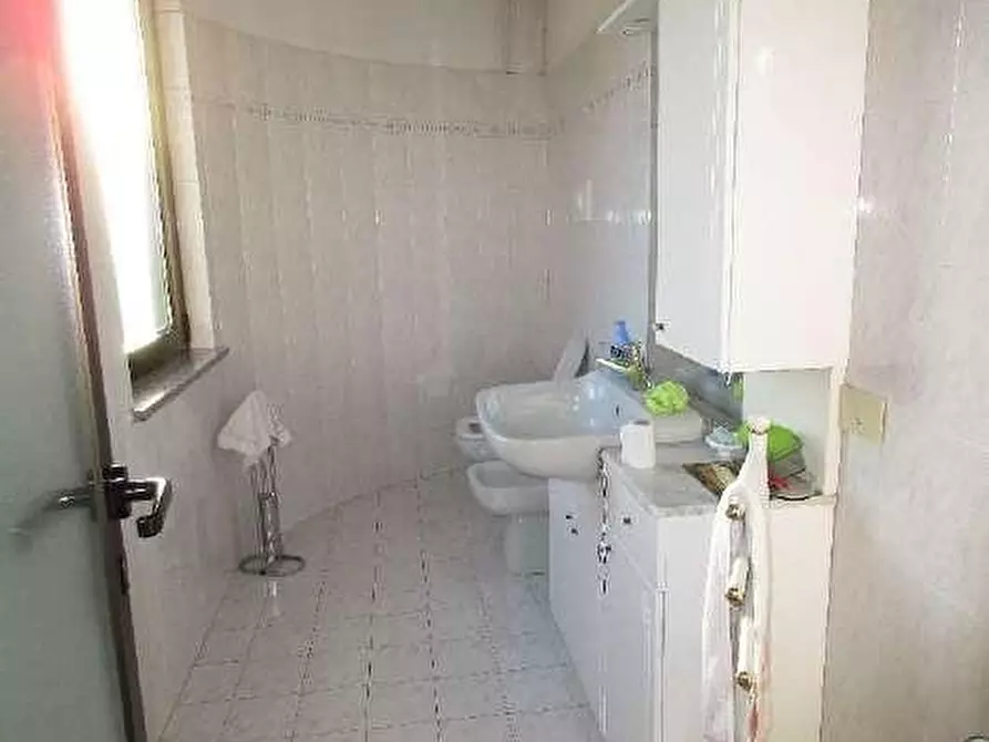 Immagine 7 di Capannone industriale in vendita  a Robbio