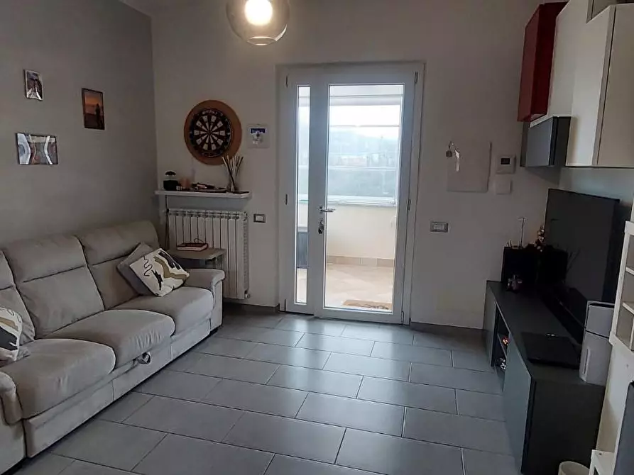 Immagine 15 di Appartamento in vendita  a Sarzana