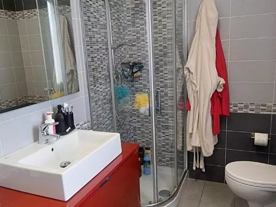 Immagine 7 di Appartamento in vendita  a Sarzana