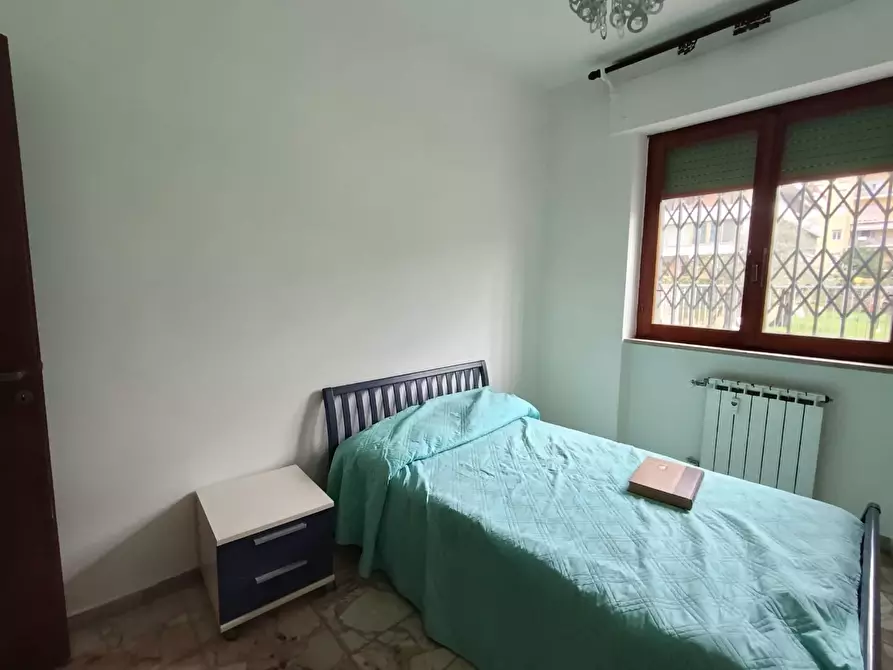 Immagine 9 di Appartamento in vendita  a Massa