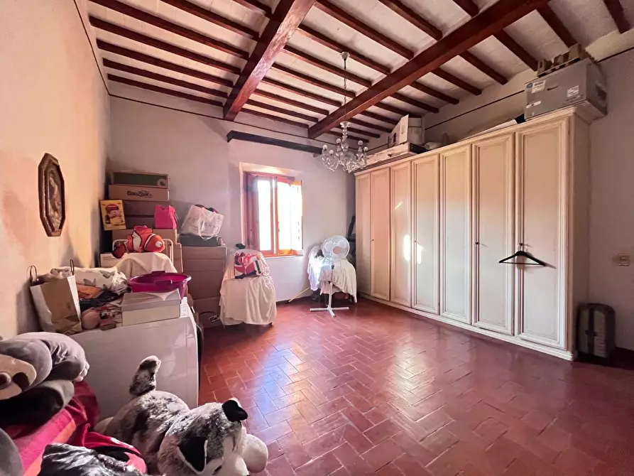 Immagine 12 di Terratetto in vendita  a Capraia E Limite