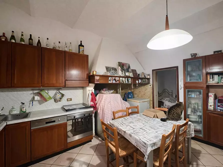 Immagine 18 di Terratetto in vendita  a Capraia E Limite