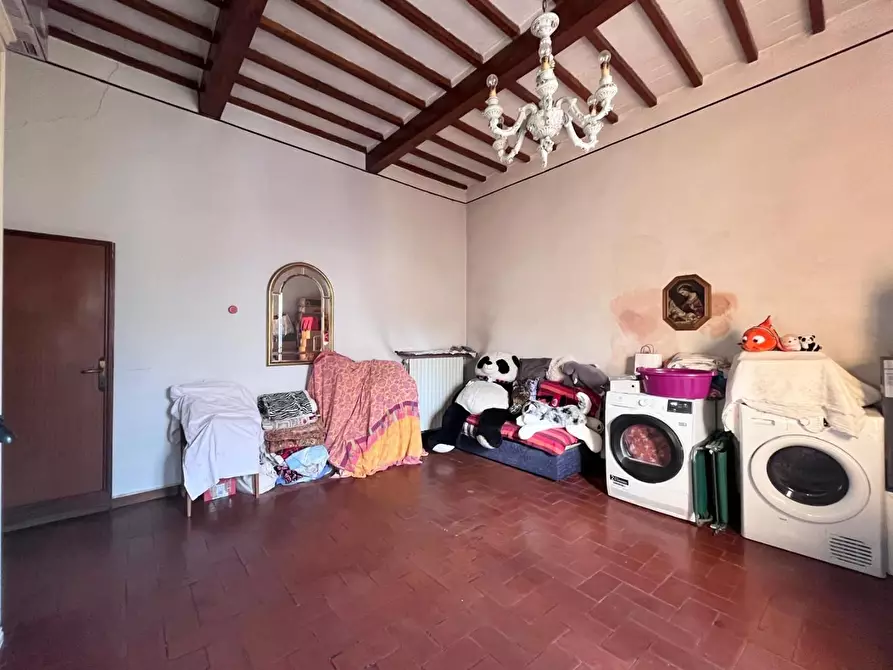 Immagine 11 di Terratetto in vendita  a Capraia E Limite